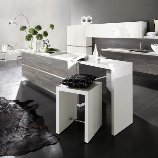 Кухня Rational Modern серое дерево / белый глянец