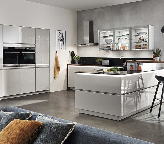 Nobilia Lux 819